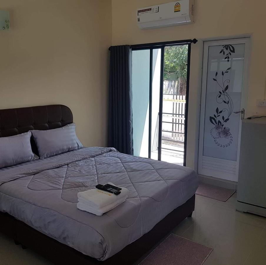 Room62 Lom Sak Exterior photo